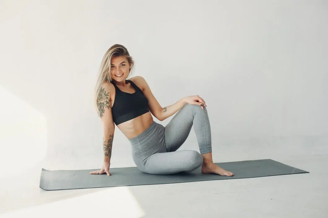 yoga-women-clothing-fitness